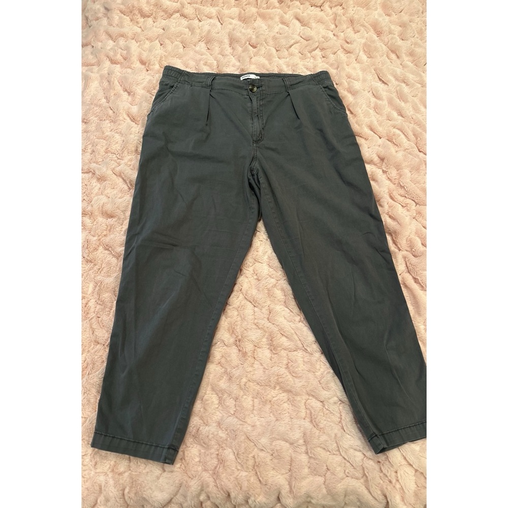 Sonoma size 16 dress pants, dark grey